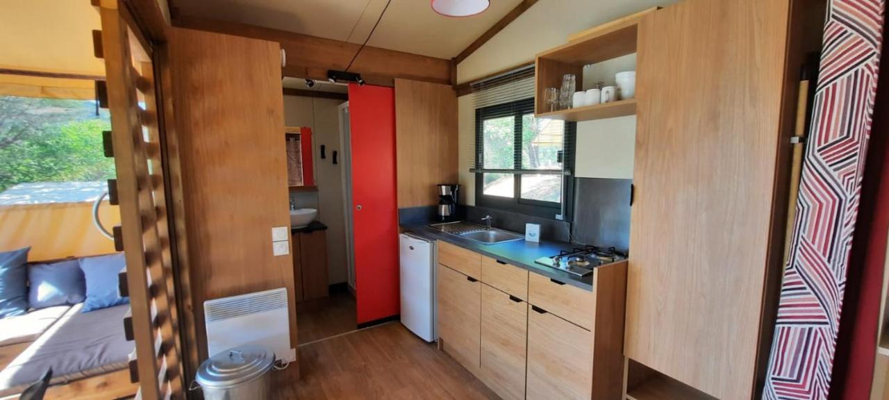 Camping Onlycamp Vauban เนิฟ-บริซาค ภายนอก รูปภาพ